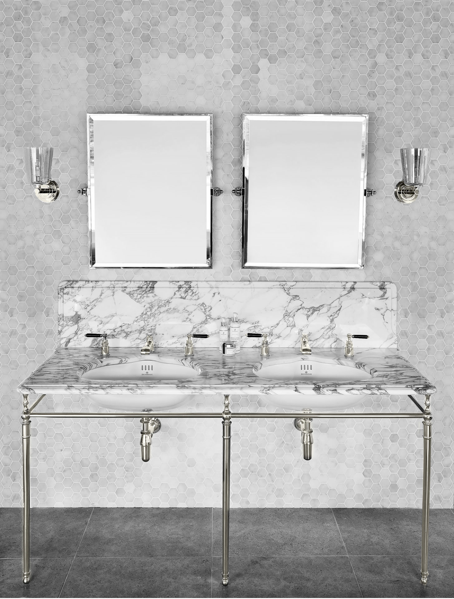 LOWTHER - Doppel-Waschbeckenständer » Luxbath.de